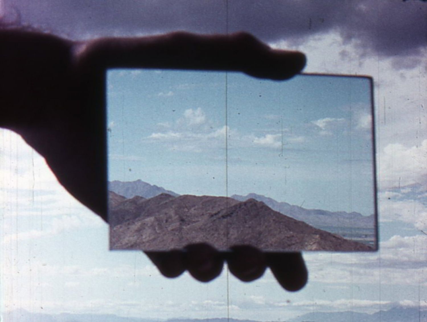 Gary Beidler, «Hand Held Day» (film still), 1975 